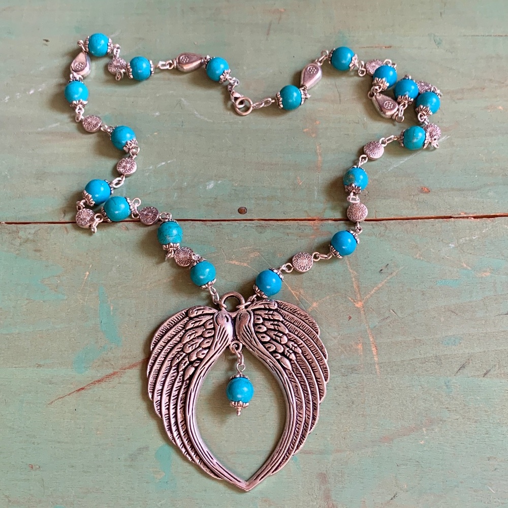 Angel Wings Turquoise Beads & Silver Tone Southwestern Beads Necklace - NWOT